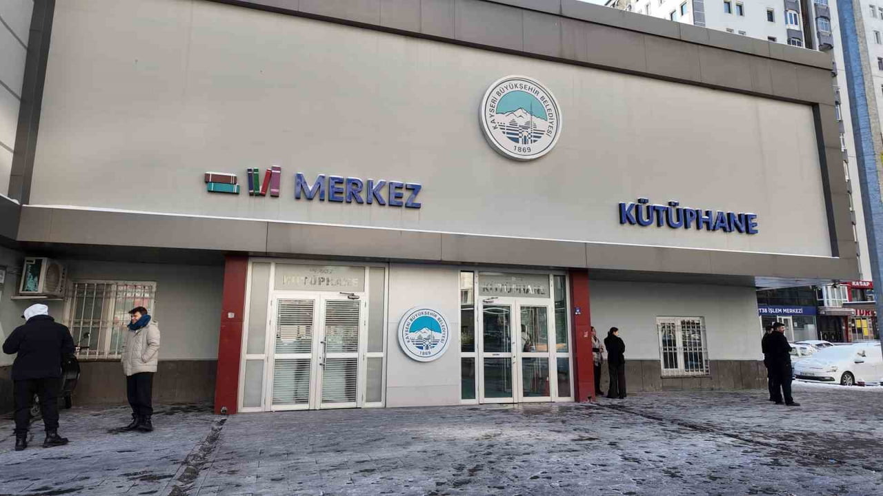 KAYSERİ’DE HAVA SICAKLIKLARI EKSİ DERECELERE DÜŞERKEN, BÜYÜKŞEHİR BELEDİYESİ’NE BAĞLI MERKEZ...