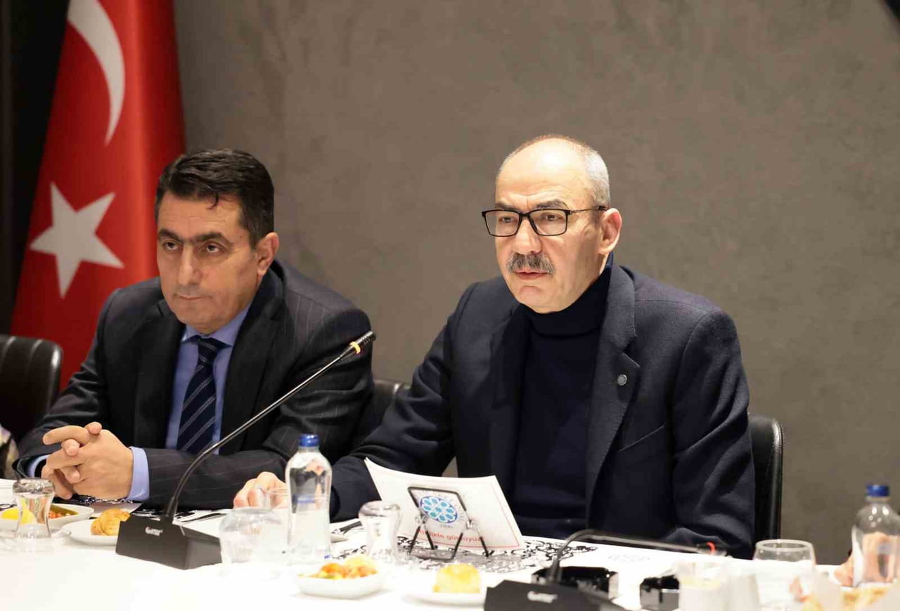 KAYSERİ TİCARET ODASI’NDA (KTO) GERÇEKLEŞTİRİLEN ‘SEKTÖR İSTİŞARE TOPLANTISI’NDA, PASTIRMA VE...