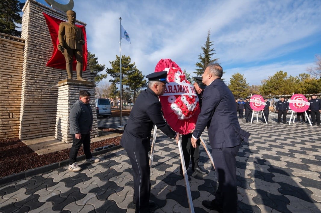 KAZIM KARABEKİR PAŞA ANITI ÖNÜNDE TÖREN DÜZENLENDİ