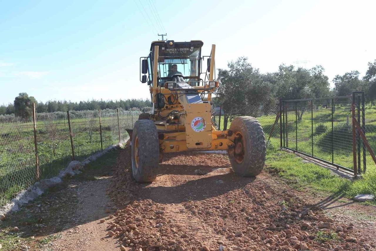KEPEZ BELEDİYESİ, KİRİŞÇİLER MAHALLESİ’NDE YENİ İMAR YOLLARI VE KADASTRO YOLLARINDA...