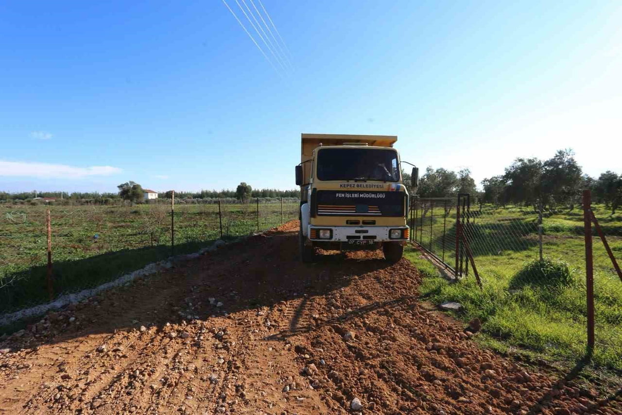 KEPEZ BELEDİYESİ, KİRİŞÇİLER MAHALLESİ’NDE YENİ İMAR YOLLARI VE KADASTRO YOLLARINDA...