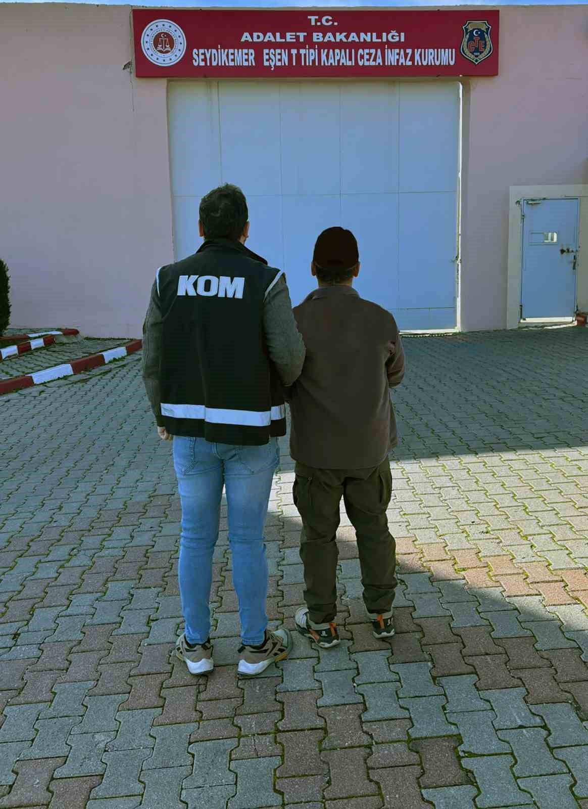 KESİNLEŞMİŞ HAPİS CEZASI BULUNAN FETÖ ÜYESİ SEYDİKEMER’DE YAKALANDI