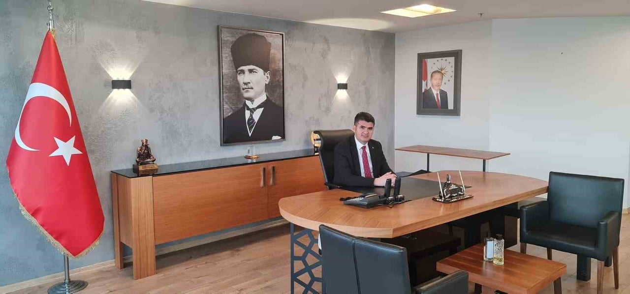 KİLİS’İN YENİ VALİSİ ÖMER KALAYLI OLDU FOTOĞRAF KAYMAKAMLIK SAYFASINDAN ALINDI .