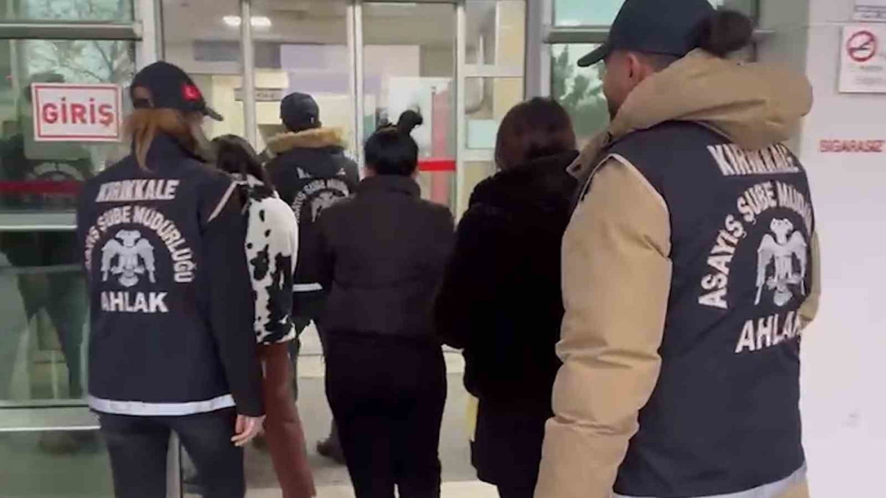 KIRIKKALE’NİN YAHŞİHAN İLÇESİNDE 3 AYRI ADRESE DÜZENLENEN FUHUŞ OPERASYONUNDA, 2’Sİ YABANCI...