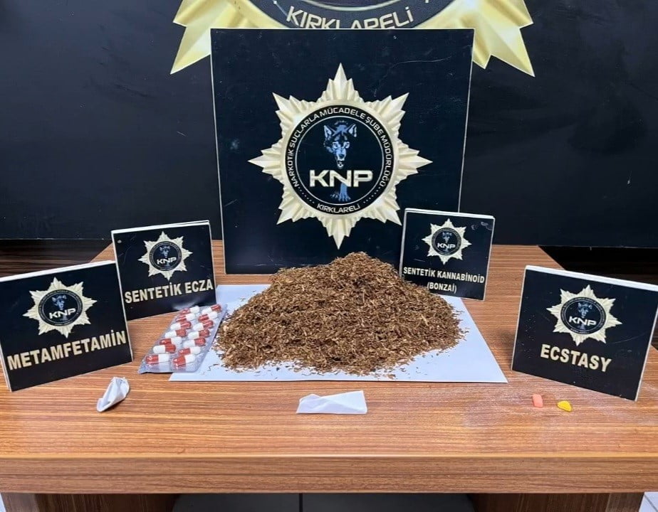 KIRKLARELİ MERKEZ İLE LÜLEBURGAZ İLÇESİNDE DÜZENLENEN UYUŞTURUCU OPERASYONLARINDA YÜKLÜ MİKTARDA...
