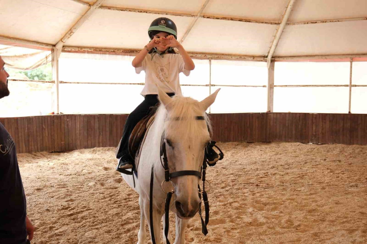 KOCAELİ BÜYÜKŞEHİR BELEDİYESİ, 4-6 YAŞ ARASI ÇOCUKLARA YÖNELİK ÜCRETSİZ AT BİNİŞ EĞİTİMLERİ...