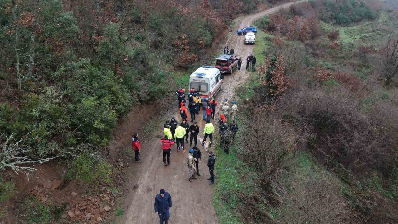 KOCAELİ’NİN ÇAYIROVA İLÇESİNDE EVDEN ÇIKTIKTAN SONRA KAYBOLAN 70 YAŞINDAKİ ADAM, YAKLAŞIK 20 SAAT...