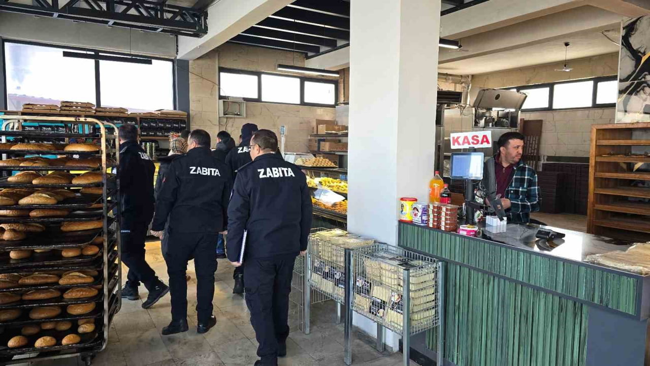 KOCASİNAN BELEDİYESİ; RAMAZAN AYININ YAKLAŞMASI DOLAYISIYLA İLÇE GENELİNDE FAALİYET GÖSTEREN EKMEK...