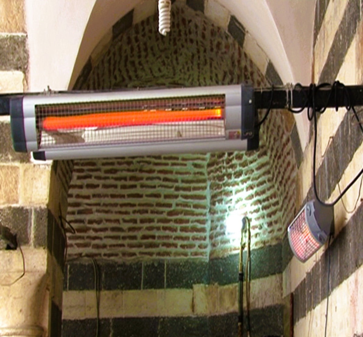 KONUYLA İLGİLİ AÇIKLAMALARDA BULUNAN ŞİRKETİN ŞEBEKE OPERASYONLARINDAN SORUMLU GENEL MÜDÜR...