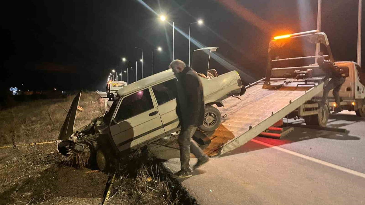 KONYA'NIN SEYDİŞEHİR İLÇESİNDE YOLA ÇIKAN DOMUZA ÇARPAN OTOMOBİLİN TAKLA ATMASI SONUCU MEYDANA...