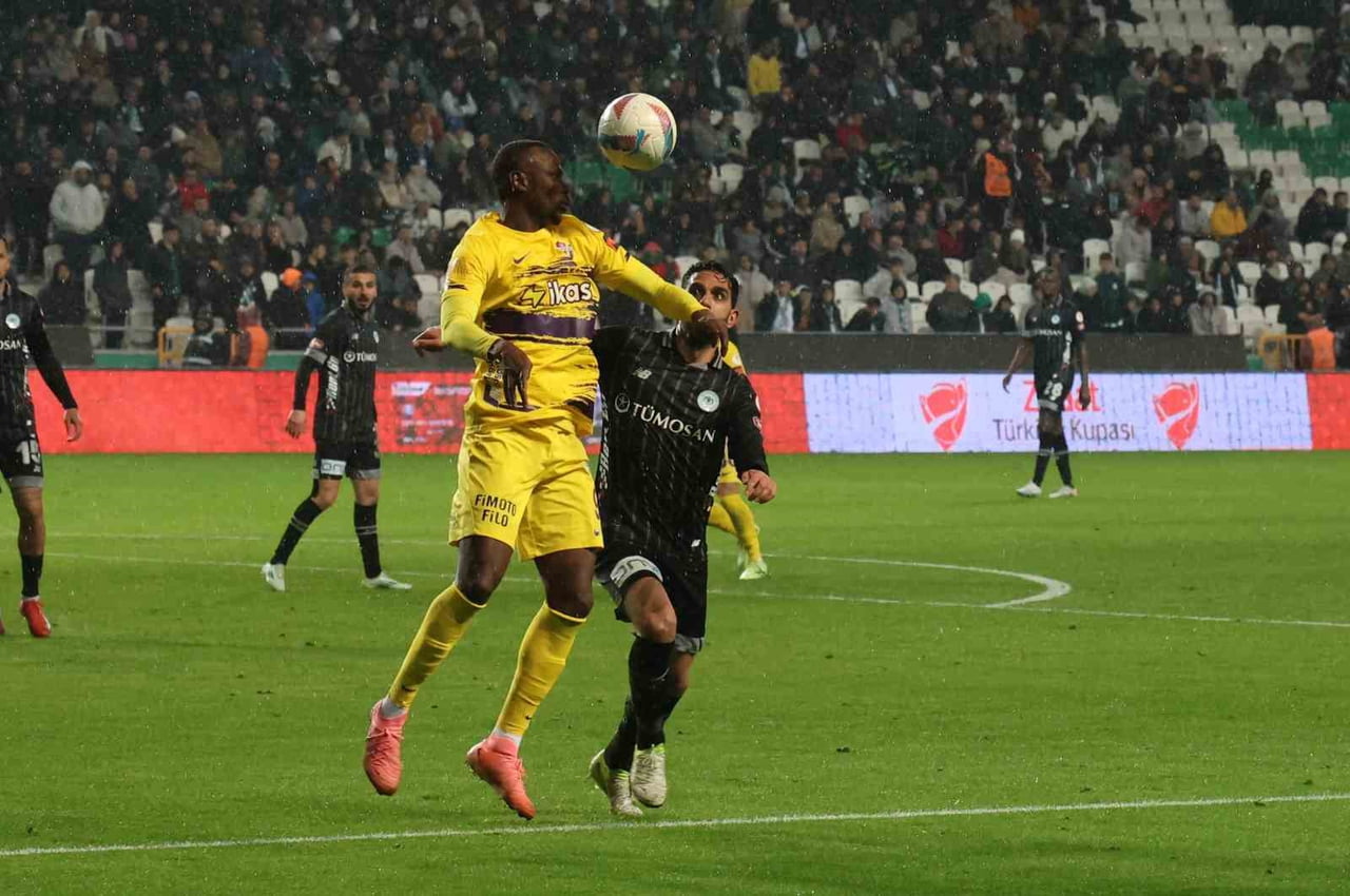 KONYASPOR, TRENDYOL SÜPER LİG'İN 18. HAFTASINDA EVİNDE OYNAYACAĞI EYÜPSPOR İLE LİGDE 4. KEZ...