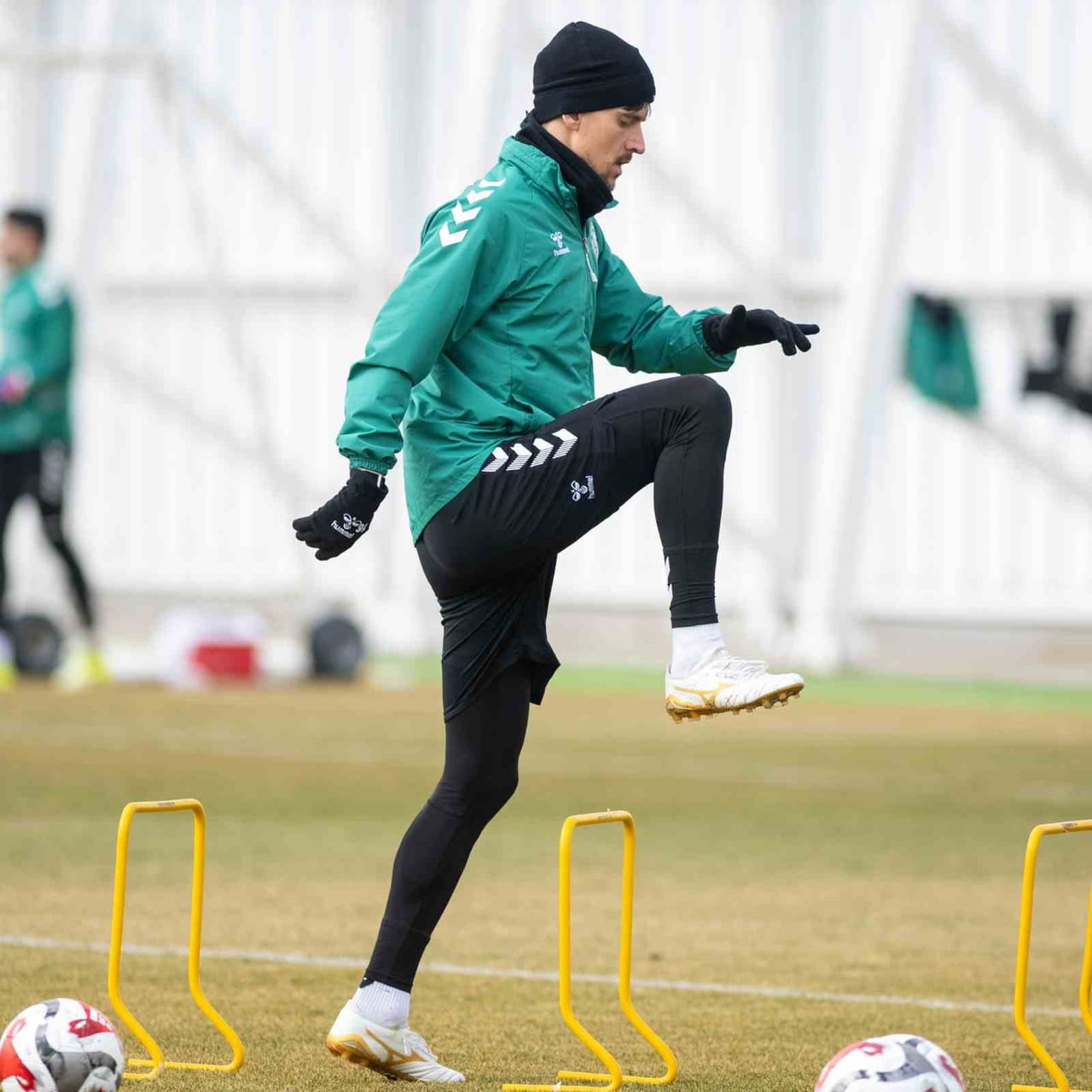 KONYASPOR, TRENDYOL SÜPER LİG 20. HAFTASINDA BEŞİKTAŞ'A KONUK OLACAĞI MAÇIN HAZIRLIKLARINA DEVAM...