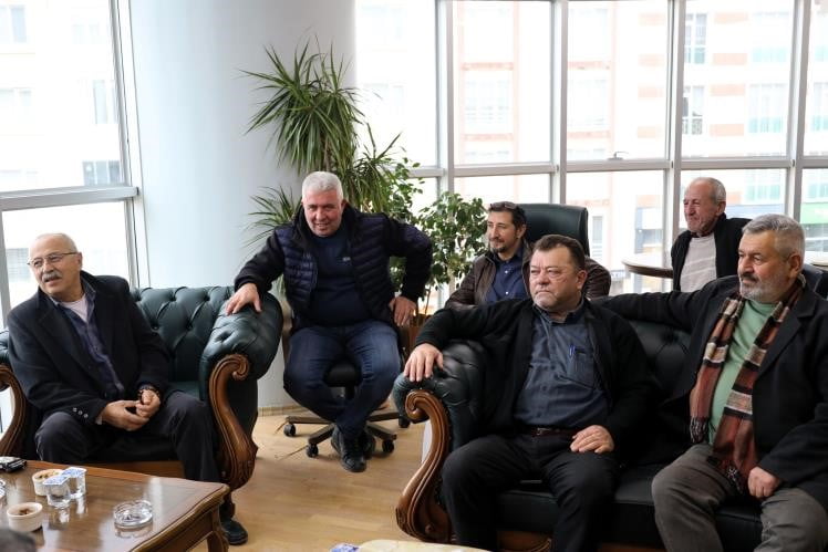 KÖY MUHTARLARI BAŞKAN DURGUT'A TALEPLERİNİ İLETTİ