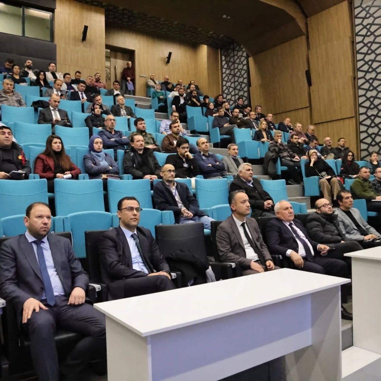 KÜTAHYA BELEDİYESİ PERSONELİNE İHALE EĞİTİMİ VERİLDİ