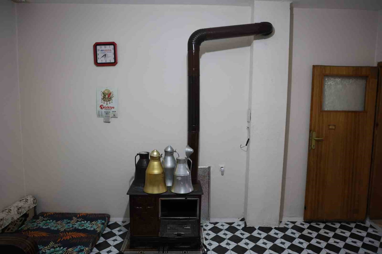 LODOSUN ETKİLİ OLDUĞU BÖLGELERDE KARBONMONOKSİT ZEHİRLENMESİ RİSKİ ARTIYOR. VATANDAŞLARI SOBA VE...