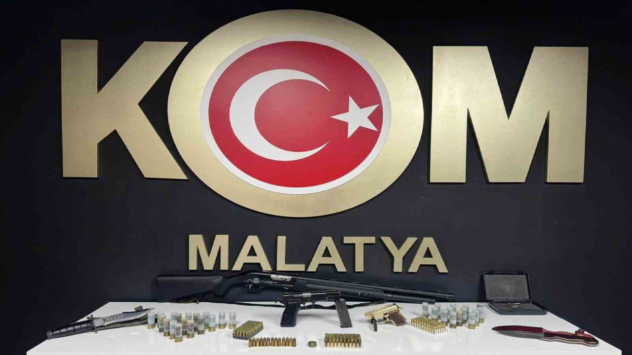 MALATYA'DA KAÇAK SİLAH OPERASYONU: 4 SİLAH ELE GEÇİRİLDİ, 4 ŞAHIS GÖZALTINA ALINDI