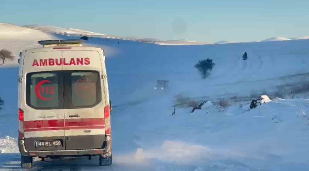 MALATYA’DA BÜYÜKŞEHRİN KARLA MÜCADELE ÇALIŞMALARI DEVAM EDİYOR