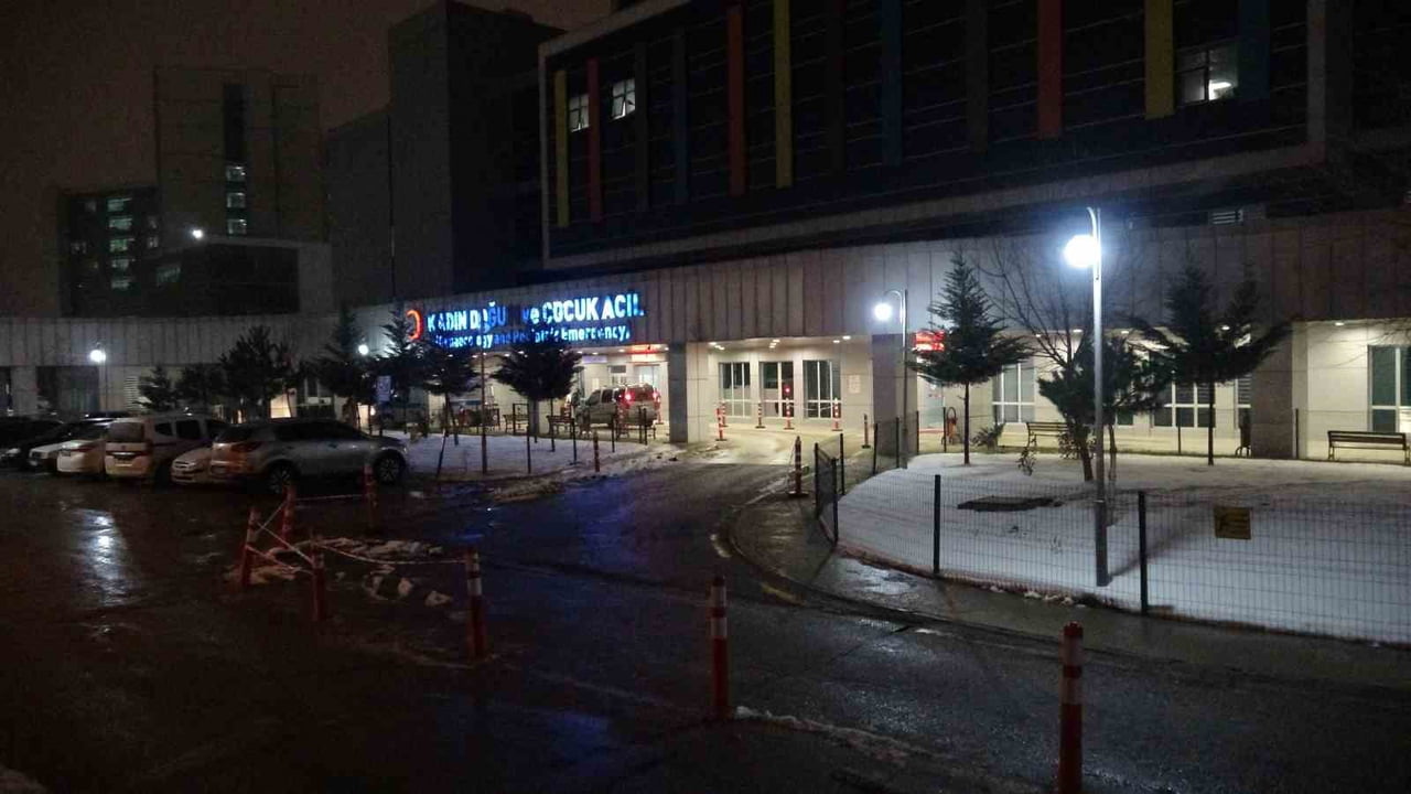 MALATYA’DA NİŞAN TÖRENİNDE KARBONMONOKSİT ZEHİRLENMESİ: 46 KİŞİ HASTANEYE KALDIRILDI