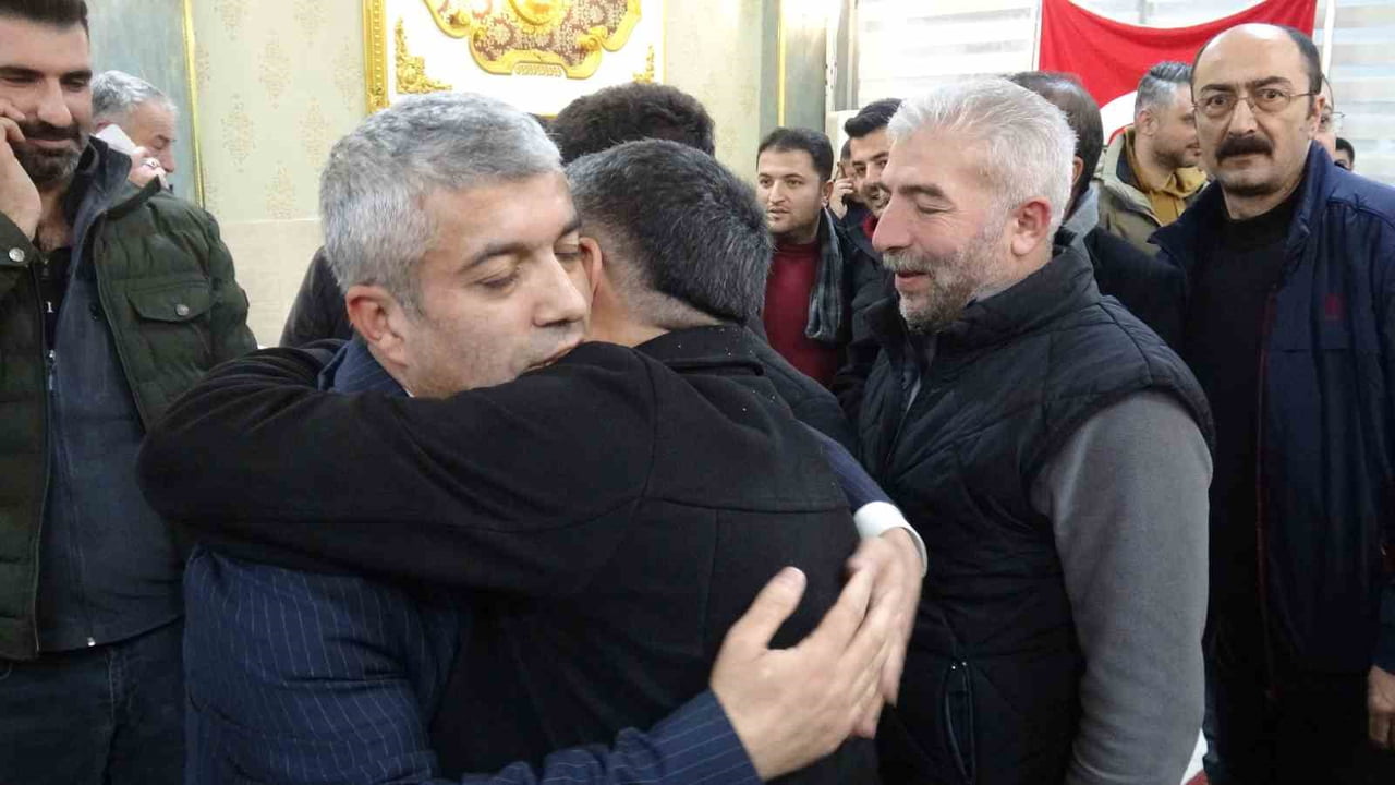 MALATYA MİNİBÜSÇÜLER VE UMUM SERVİS ARAÇLARI ESNAF ODASI GENEL KURULU'NDA MESUT İNCE, GÜVEN...