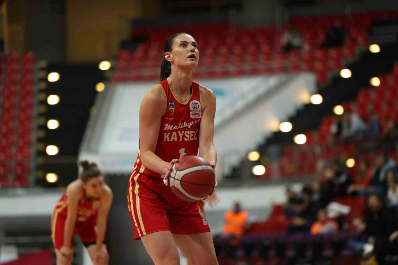 MELİKGAZİ KAYSERİ BASKETBOL; İRLANDALI OYUNCU ALİCE KUNEK İLE YOLLARINI AYIRDI.