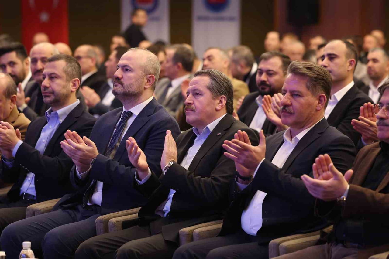 MEMUR-SEN’E BAĞLI BİRLİK HABER-SEN, 8. OLAĞAN GENEL KURULU’NU ANKARA’NIN KIZILCAHAMAM İLÇESİNDE...