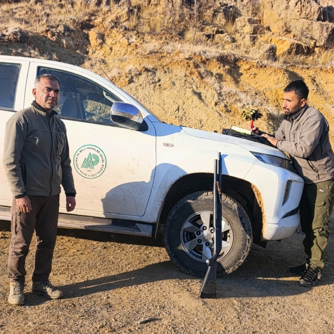 MERSİN'İN DE ARALARINDA BULUNDUĞU 3 İLDE YABAN KEÇİSİ AVLAYAN 3 ŞAHSA 2 MİLYON 894 BİN 565 TL PARA...