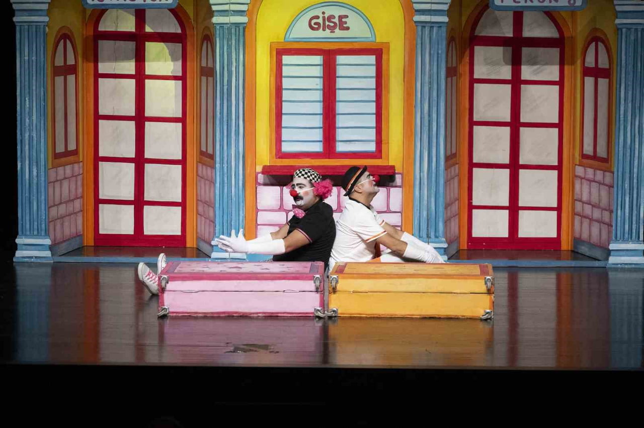 MERSİN BÜYÜKŞEHİR BELEDİYESİ TARAFINDAN DÜZENLENEN ‘ÇOCUKLAR İÇİN YARIYIL TİYATRO ŞENLİĞİ’...