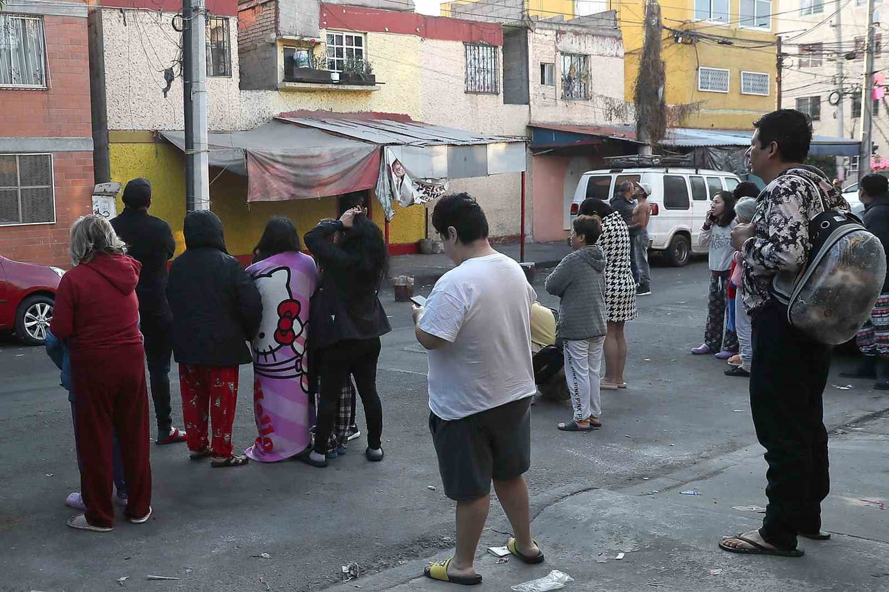 MEXİCO CİTY (İHA) - MEKSİKA’DA 6.5 BÜYÜKLÜĞÜNDE DEPREM MEYDANA GELDİ. MEKSİKA DEVLET BAŞKAN...