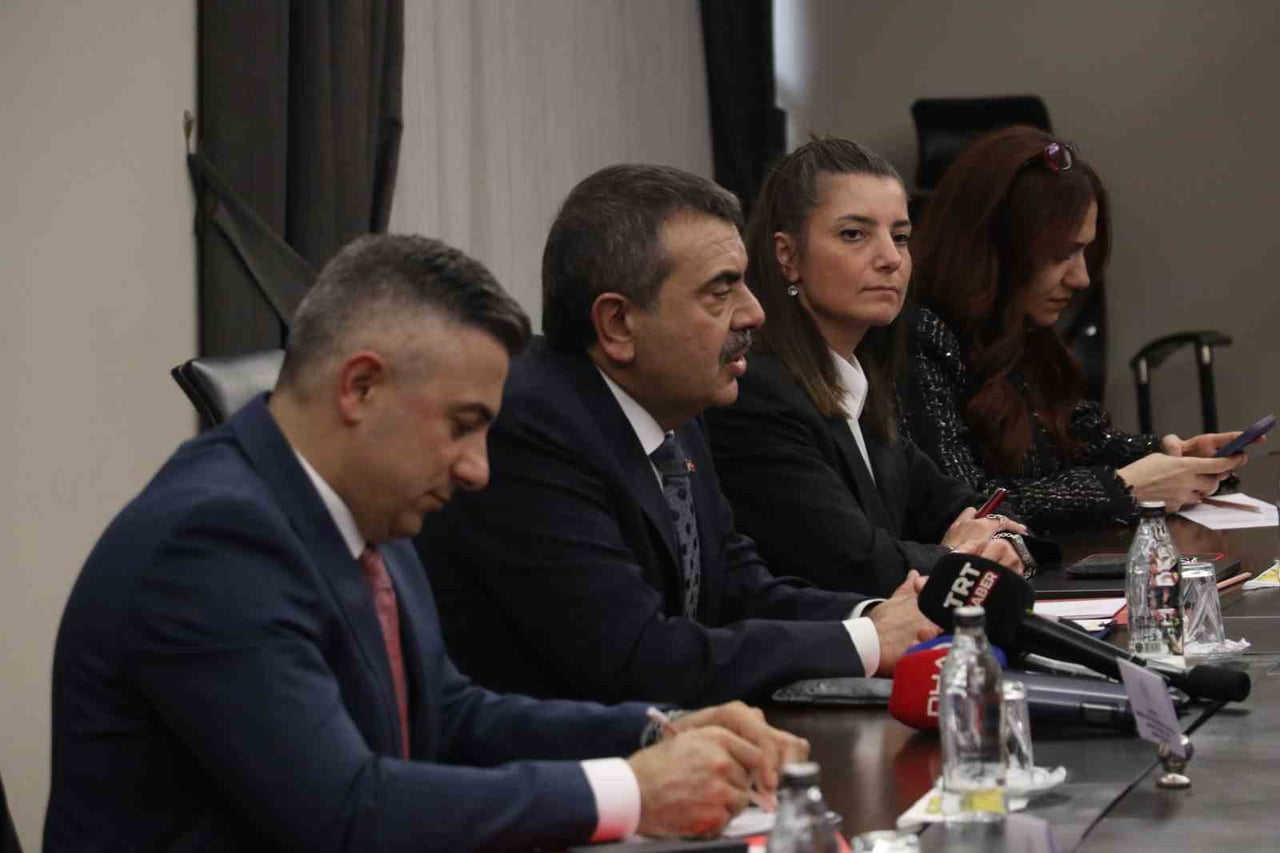 MİLLİ EĞİTİM BAKANI YUSUF TEKİN, "TÜRKİYE İLE AZERBAYCAN ARASINDA HEP DİLE GETİRDİĞİMİZ ÇOK YAKIN...