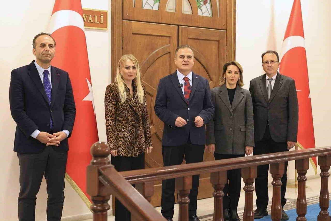 MUĞLA’DA 2026 YILININ ‘GENÇLİK YILI’ OLARAK İLAN EDİLMESİNİN ARDINDAN BAŞLATILAN ‘ARINMA PROJESİ’...