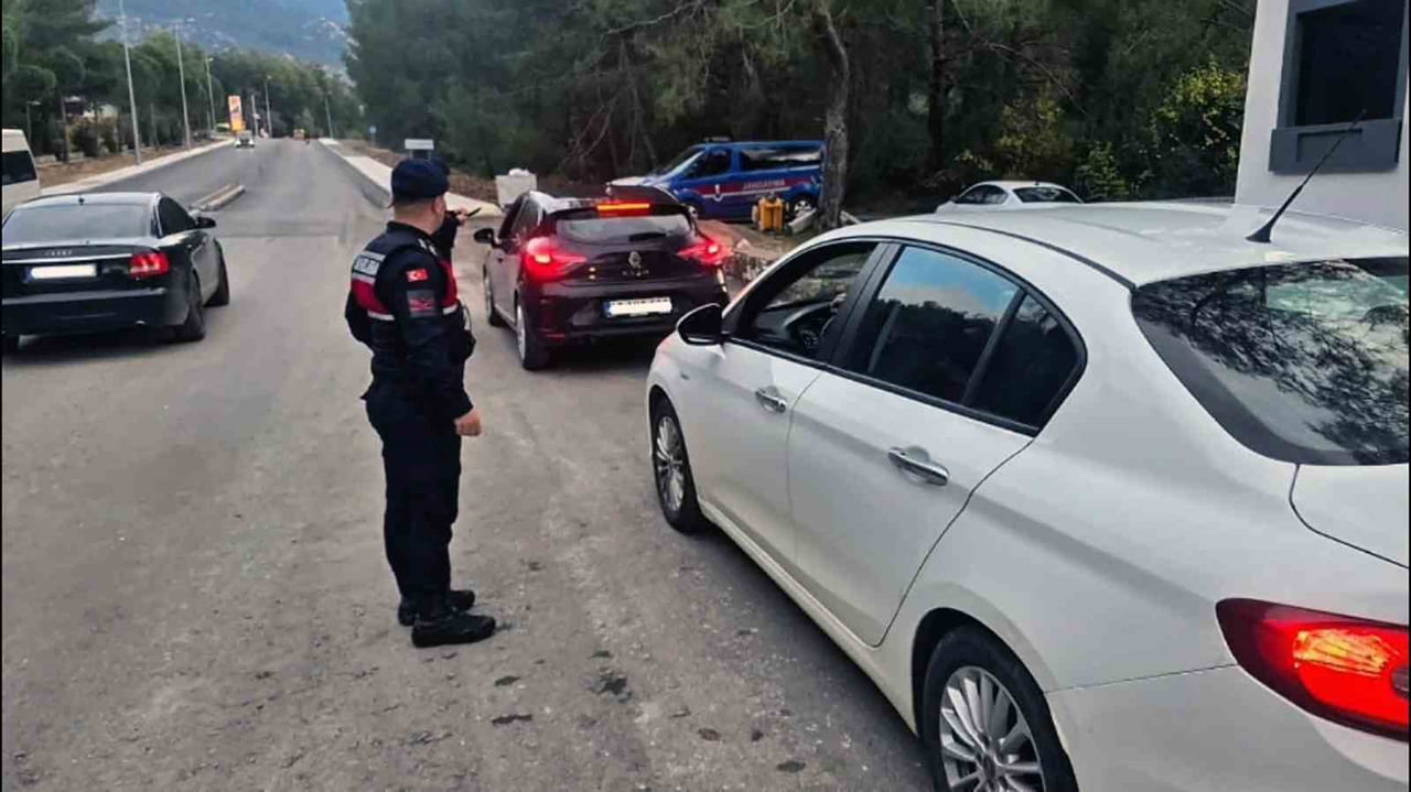 MUĞLA İL JANDARMA KOMUTANLIĞI TARAFINDAN 5-11 OCAK TARİHLERİ ARASINDA YÜRÜTÜLEN DENETİMLERDE...