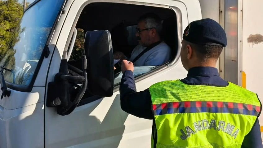 MUĞLA JANDARMASINDAN ARALIK AYINDA DEV OPERASYON BİLANÇOSU: 372 KİŞİ YAKALANDI