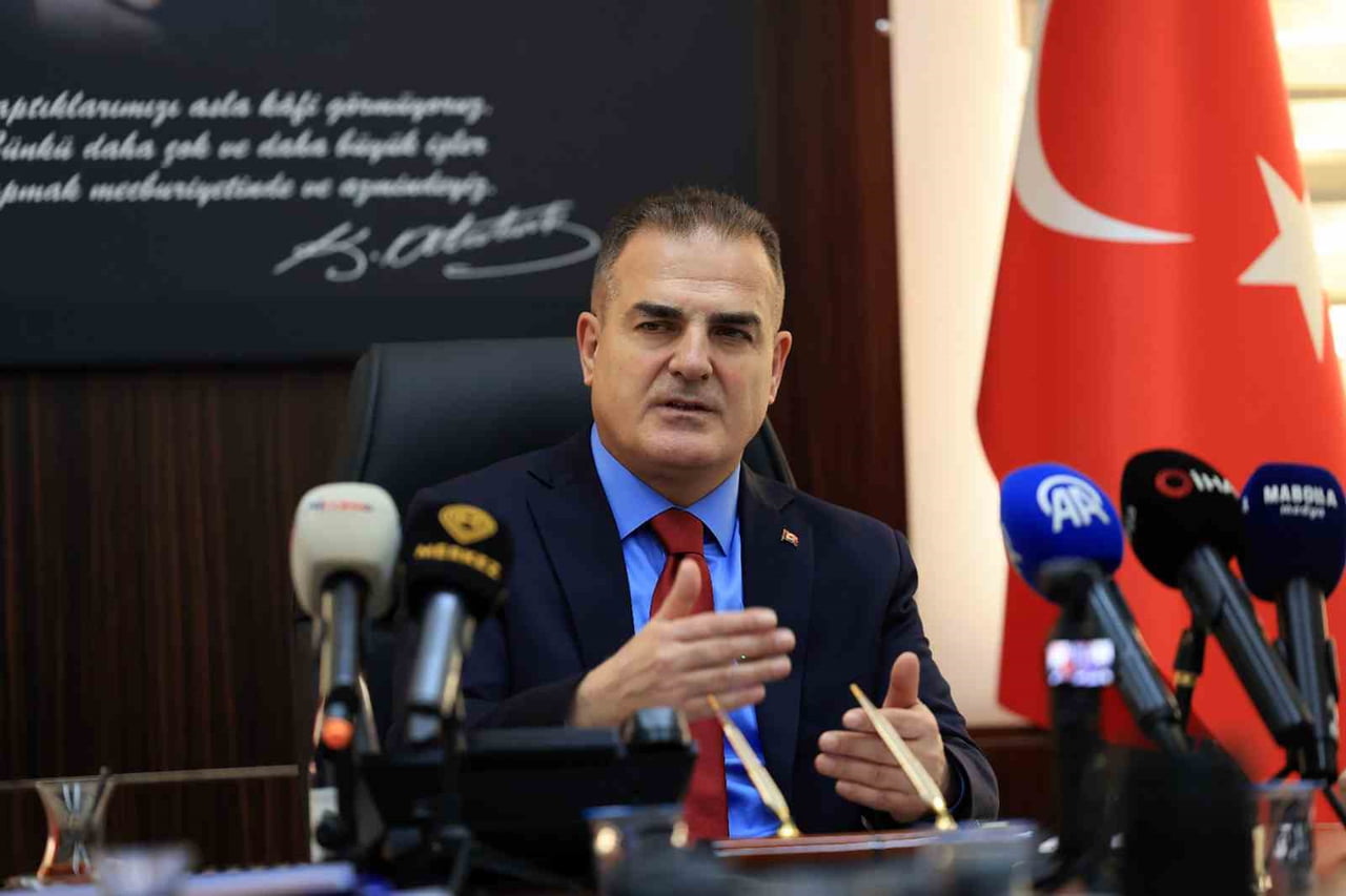 MUĞLA’NIN ALKOL BAĞIMLISI İDDİASINA VALİ AKBIYIK, "ELİMİZDE BÖYLE BİR VERİ YOK" DEDİ