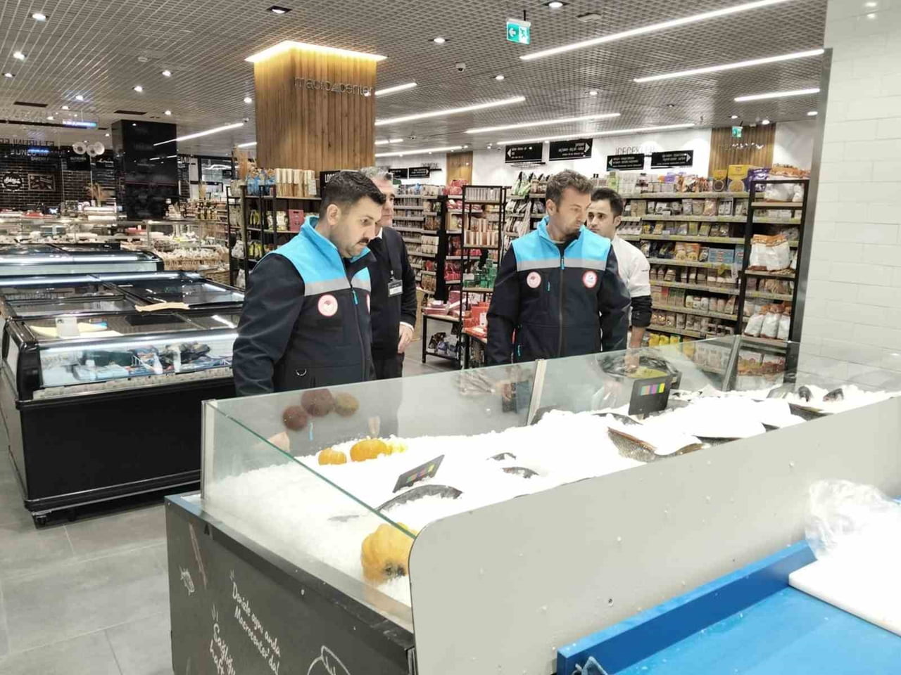 MUĞLA TARIM VE ORMAN MÜDÜRLÜĞÜ EKİPLERİ TARAFINDAN EŞ ZAMANLI DÜZENLENEN DENETİMLERDE 6 İŞLETMEYE...