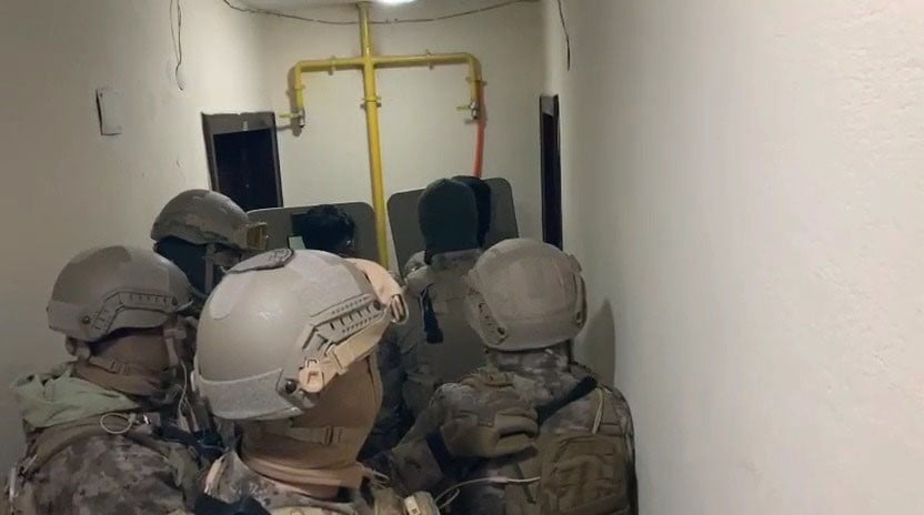 MUĞLA VE 4 İLDE YAPILAN ORGANİZE SUÇ OPERASYONUNDA 11 ŞÜPHELİ YAKALANDI