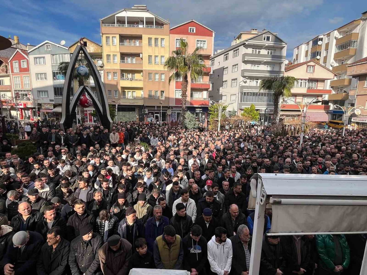 MUHTAR RECEP KAYA SON YOLCULUĞUNA UĞURLANDI SİNOP'UN TÜRKELİ İLÇESİNDE MEYDANA GELEN TRAFİK...