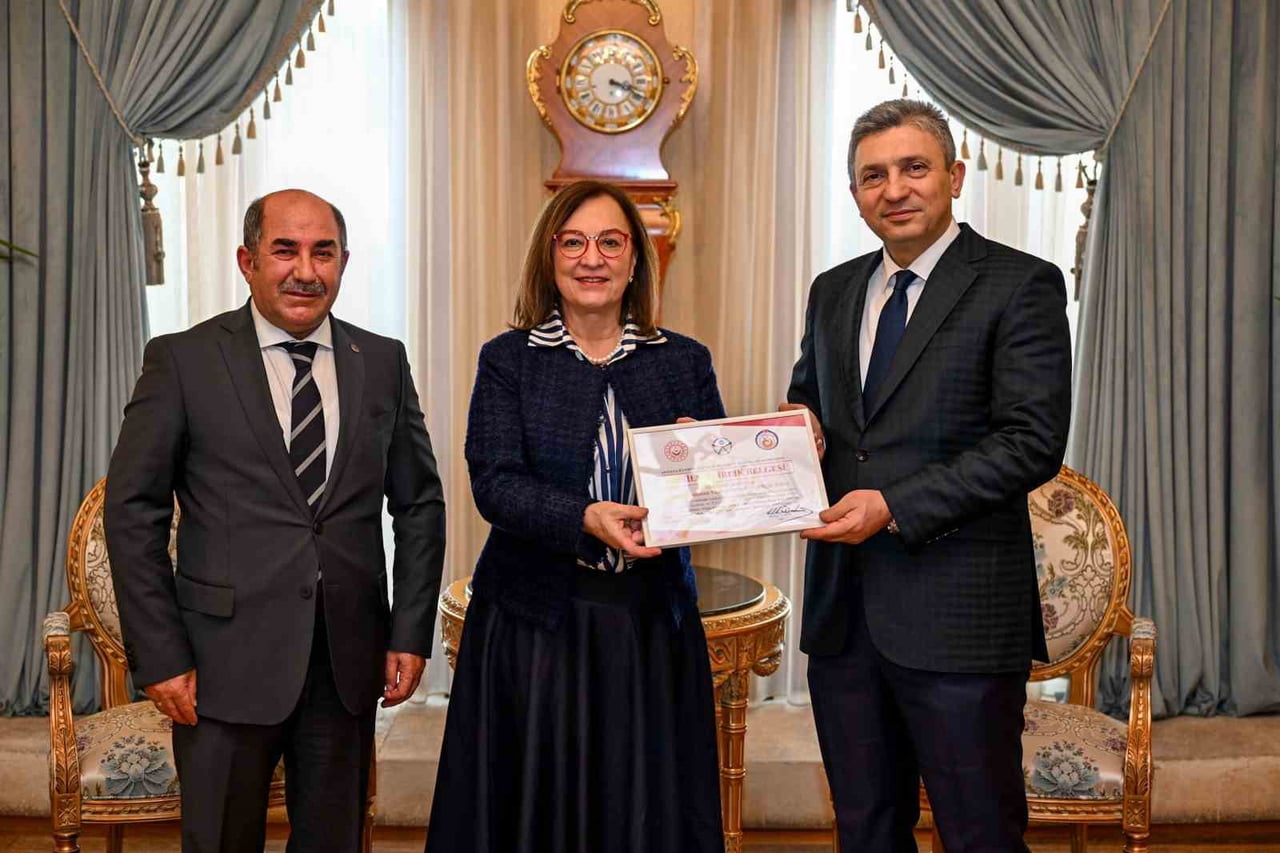 MURATPAŞA BELEDİYESİ, ENGELLİ BİREYLERİN KAMUSAL ALANLARA GÜVENLİ, BAĞIMSIZ VE EŞİT ERİŞİMİNİ ESAS...