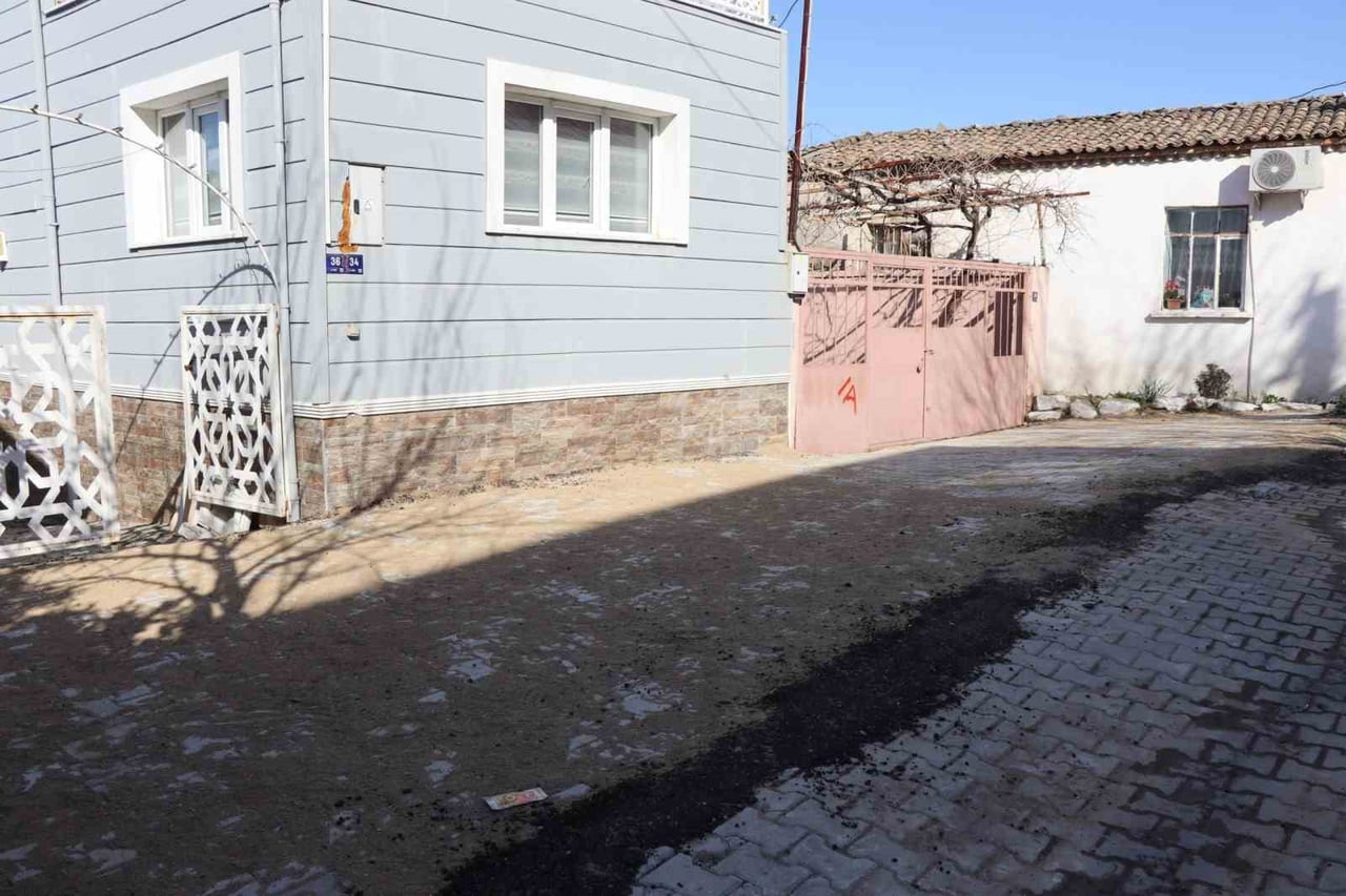 NAZİLLİ BELEDİYESİ FEN İŞLERİ MÜDÜRLÜĞÜ EKİPLERİ, PİRLİBEY MAHALLESİ’NDE BELİRLENEN 4 AYRI NOKTADA...