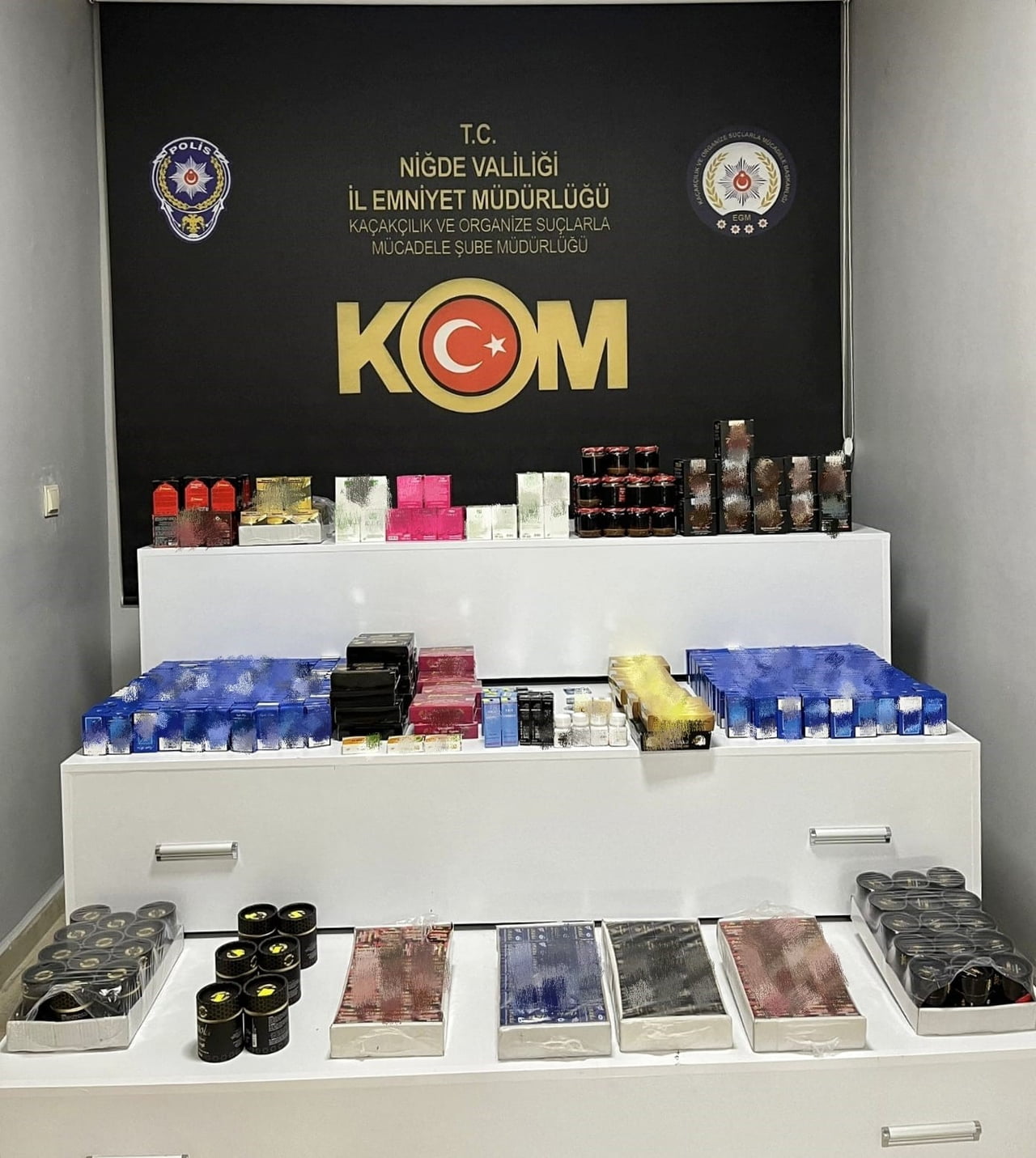 NİĞDE CUMHURİYET BAŞSAVCILIĞI KOORDİNESİNDE, İL EMNİYET MÜDÜRLÜĞÜ KOM ŞUBE MÜDÜRLÜĞÜ EKİPLERİNCE...