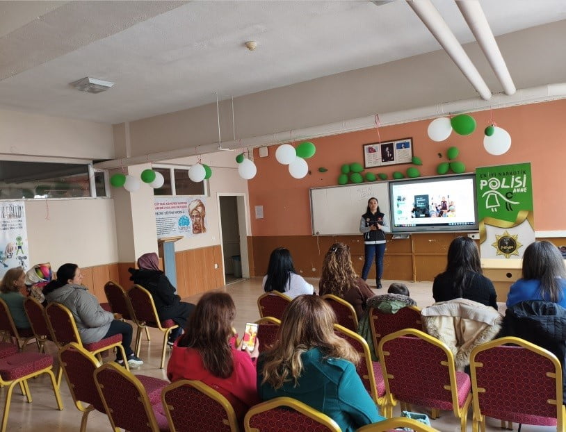 NİĞDE EMNİYET MÜDÜRLÜĞÜ NARKOTİK SUÇLARLA MÜCADELE ŞUBE MÜDÜRLÜĞÜ EKİPLERİ TARAFINDAN ÖNLEYİCİ...