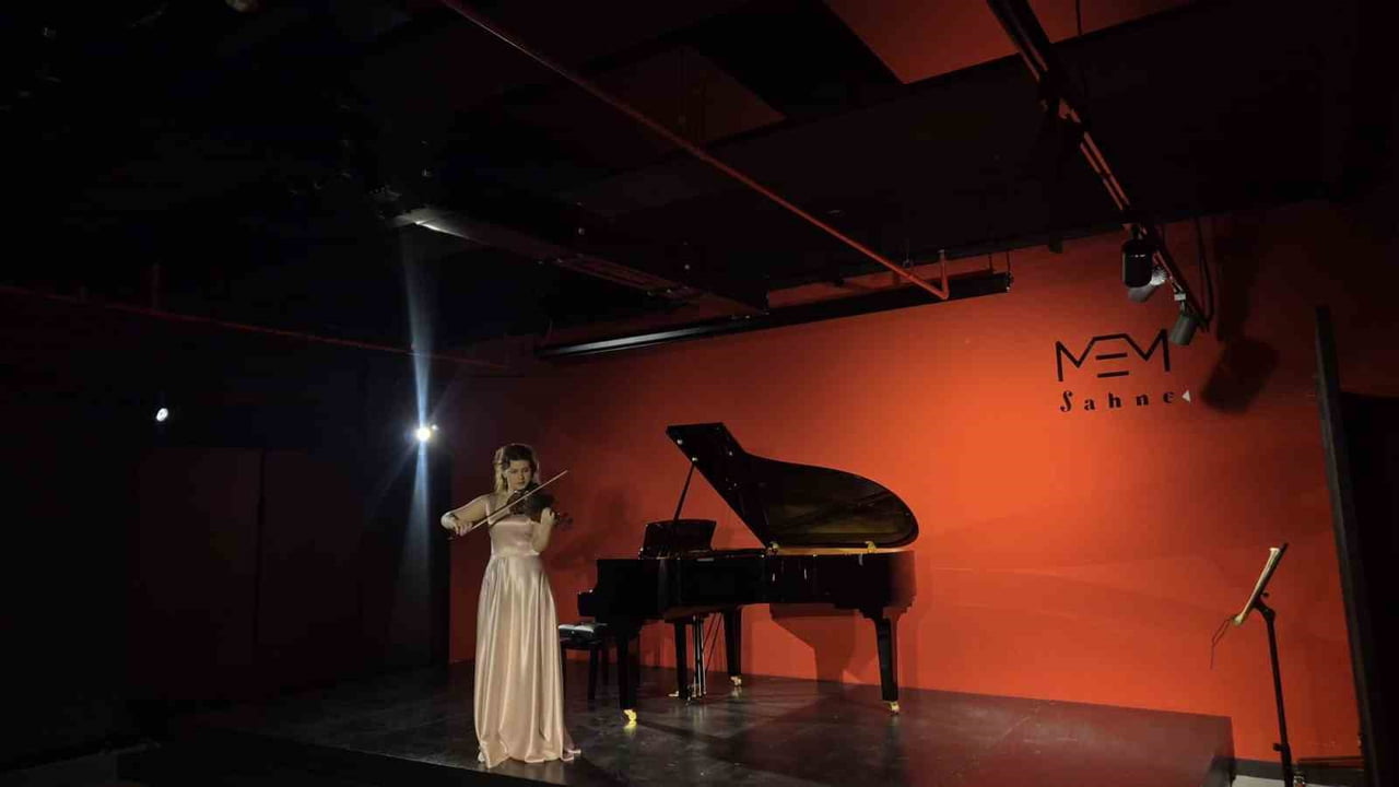 NİLÜFER BELEDİYESİ’NİN "MEM GENÇ SAHNE" KONSERİNDE BU AY ULUDAĞ ÜNİVERSİTESİ DEVLET KONSERVATUVARI...