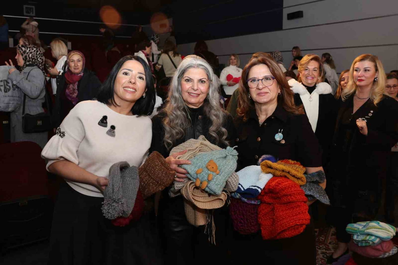 NİLÜFER BELEDİYESİ VE ELİF SANAT KÜLTÜR VE KADIN DAYANIŞMA DERNEĞİ İŞ BİRLİĞİYLE GERÇEKLEŞTİRİLEN...