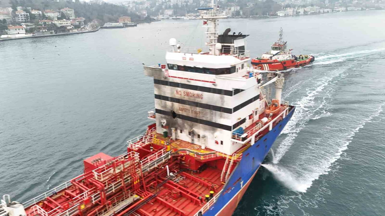 ODESSA’DA RUSYA’NIN İNSANSIZ HAVA ARACI SALDIRISINDA VURULAN TÜRK ŞİRKETİNE AİT "ATA VOYAGER" ADLI...