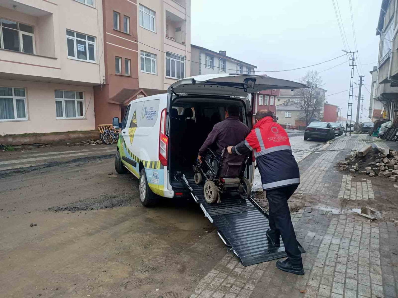 ORDU BÜYÜKŞEHİR BELEDİYESİ TARAFINDAN HAYATA GEÇİRİLEN ENGELSİZ TAKSİ UYGULAMASI, HAYATI...