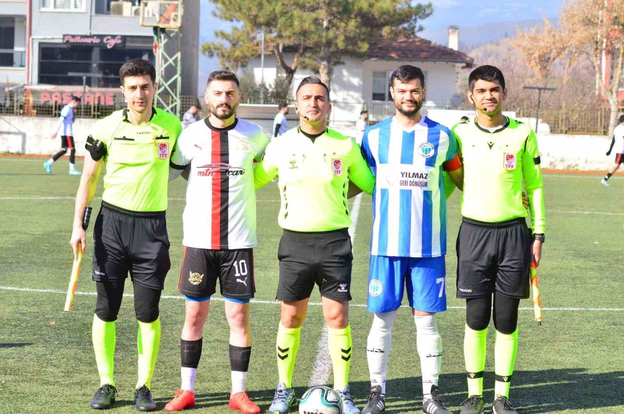 OSMANELİ GENÇLERBİRLİĞİ SPOR LİGDE FIRTINA GİBİ ESİYOR