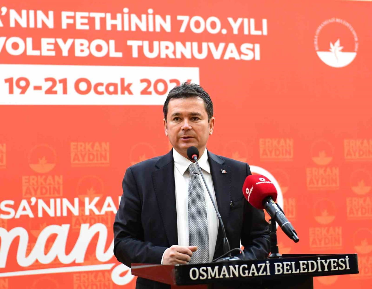 OSMANGAZİ BELEDİYE BAŞKANI ERKAN AYDIN, BURSA’NIN FETHİNİN 700’NCÜ YILI KUTLAMALARI KAPSAMINDA...