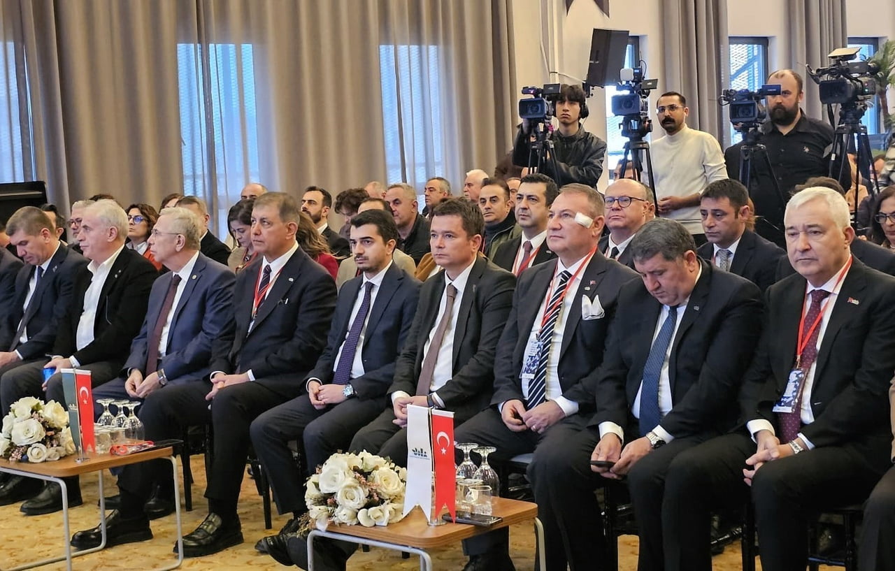 OSMANGAZİ BELEDİYE BAŞKANI ERKAN AYDIN, TÜRKİYE SAĞLIKLI KENTLER BİRLİĞİ TARAFINDAN DÜNYA SAĞLIK...