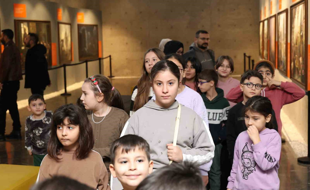 OSMANGAZİ BELEDİYESİ, ÇOCUKLARIN TARİHE OLAN İLGİSİNİ ARTIRMAK VE BİLİNÇLİ BİREYLER YETİŞTİRMEK...