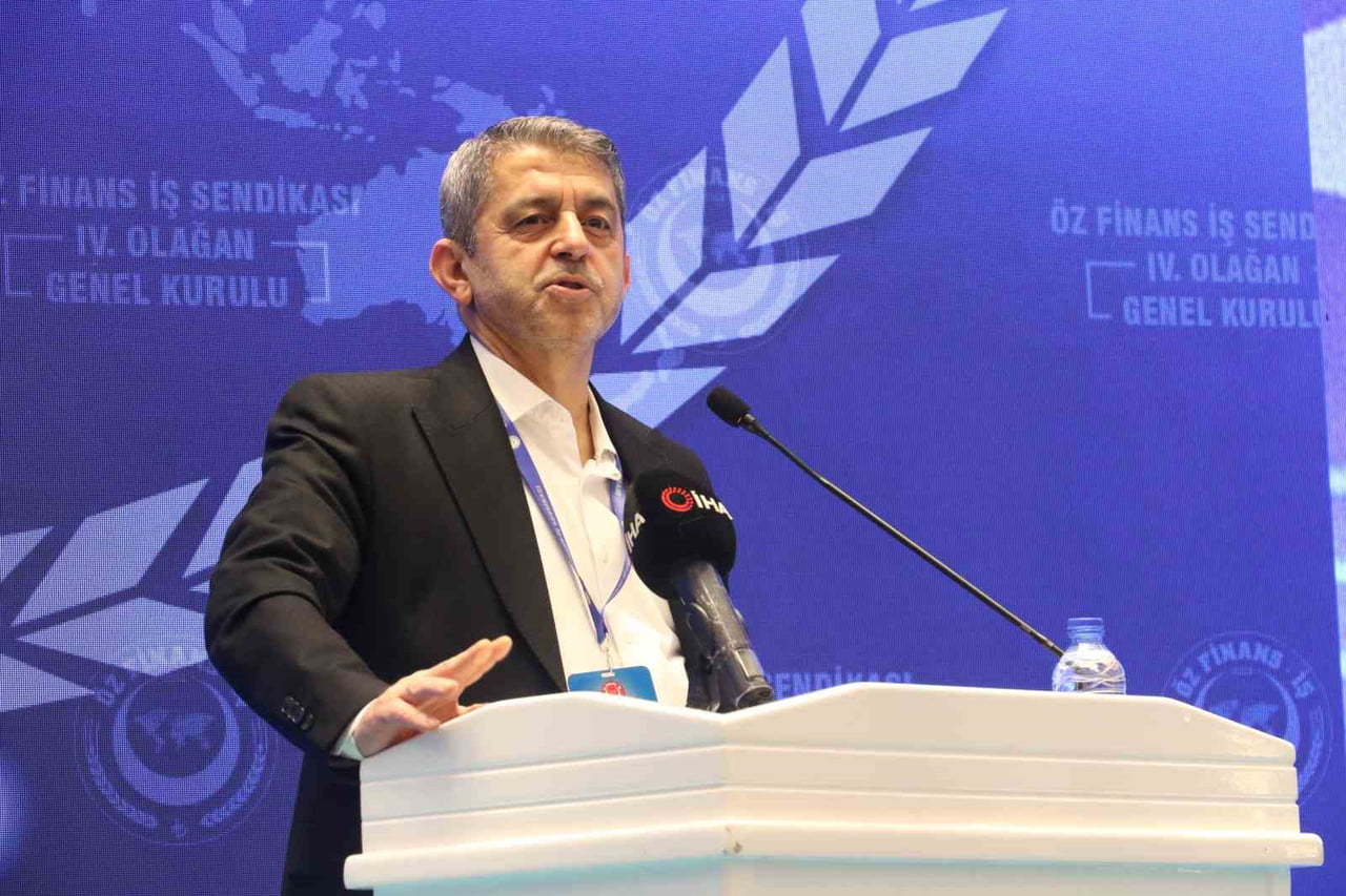 ÖZ FİNANS-İŞ SENDİKASI GENEL BAŞKANI AHMET EROĞLU