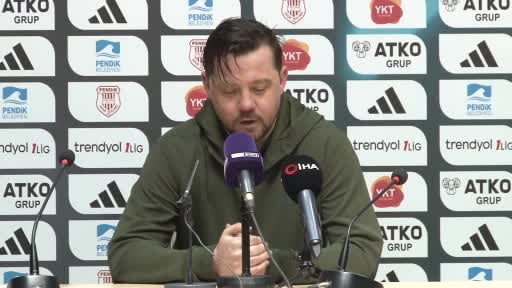Pendikspor Teknik Direktörü Uğur Uçar, genç oyuncularla oynayıp onları geliştirmeye çalıştıklarını...